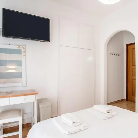 Livadia Seaside 13 Gæstehus