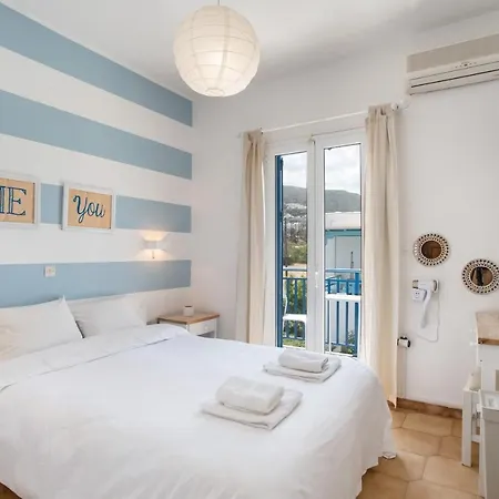 Livadia Seaside 13 Guest house *