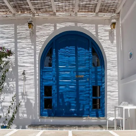 Livadia Seaside 13 Guest house *